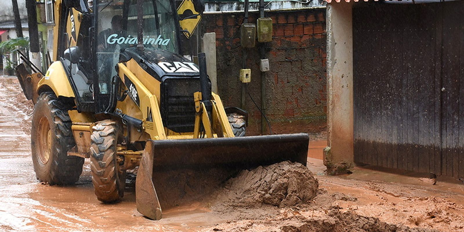 Governo federal anuncia R$ 4,1 milhões para ajuda a Angra dos Reis