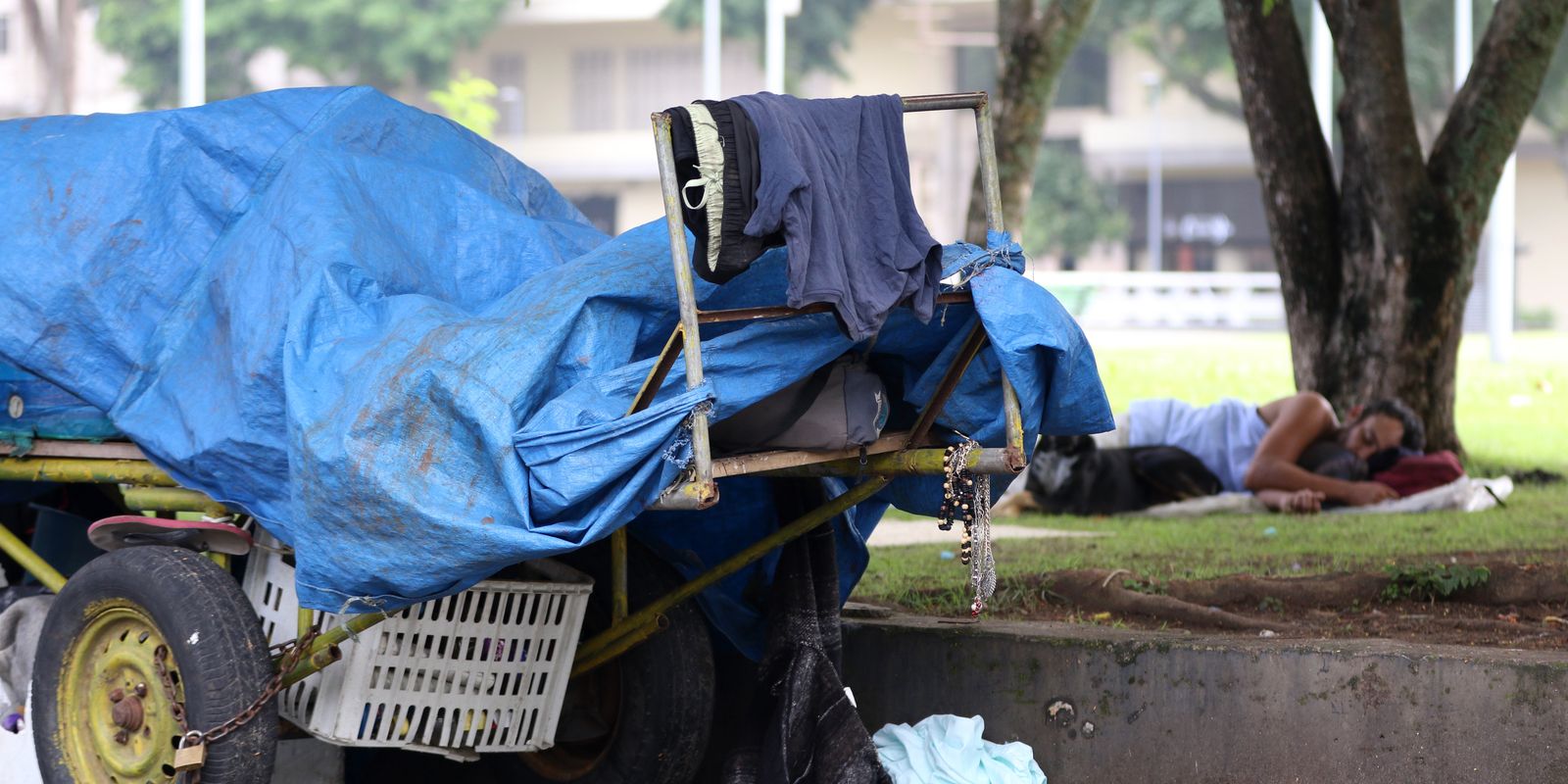 Mais de 335 mil pessoas vivem em situação de rua no Brasil