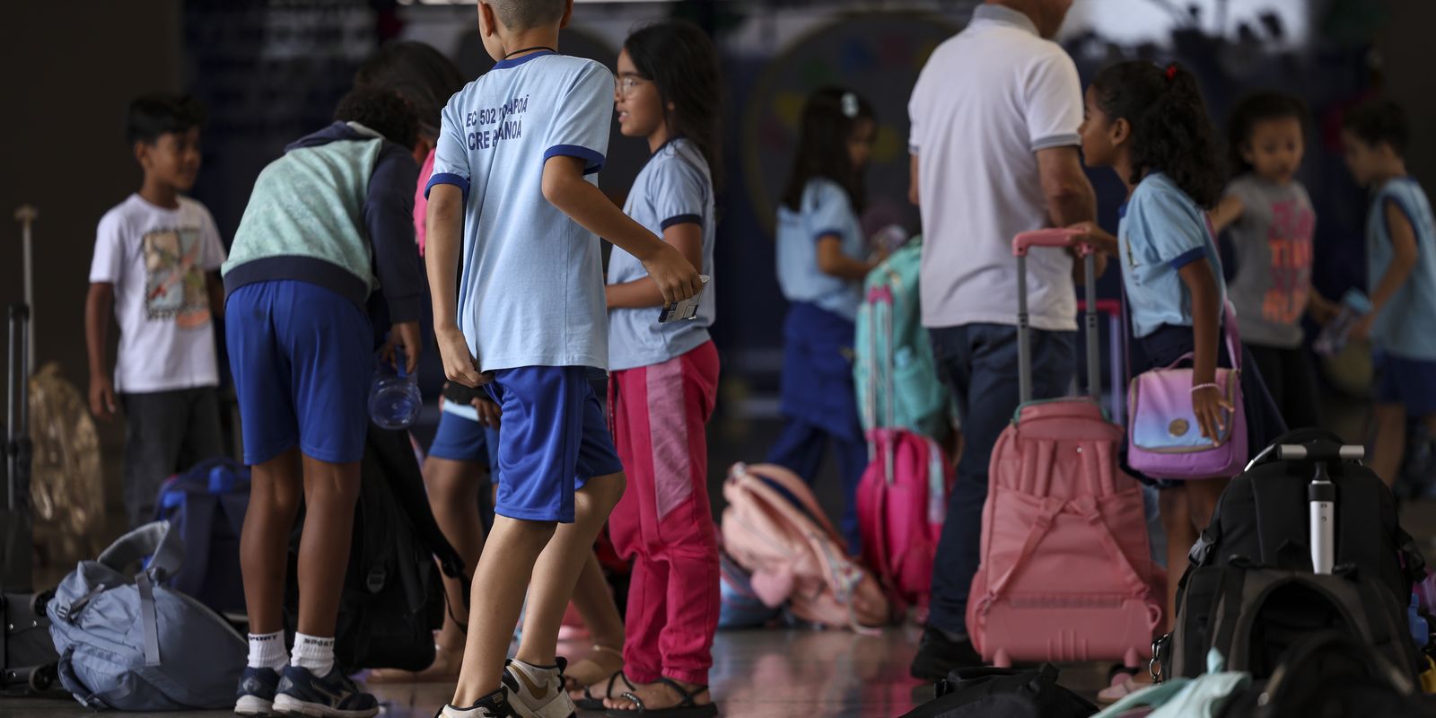 Número de alunos aumenta no ensino médio, mostra Censo Escolar 2024