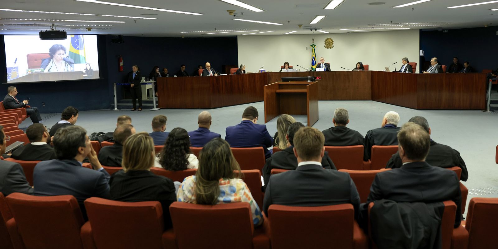 Ex-diretor da PRF confirma blitz na eleição, mas nega viés político