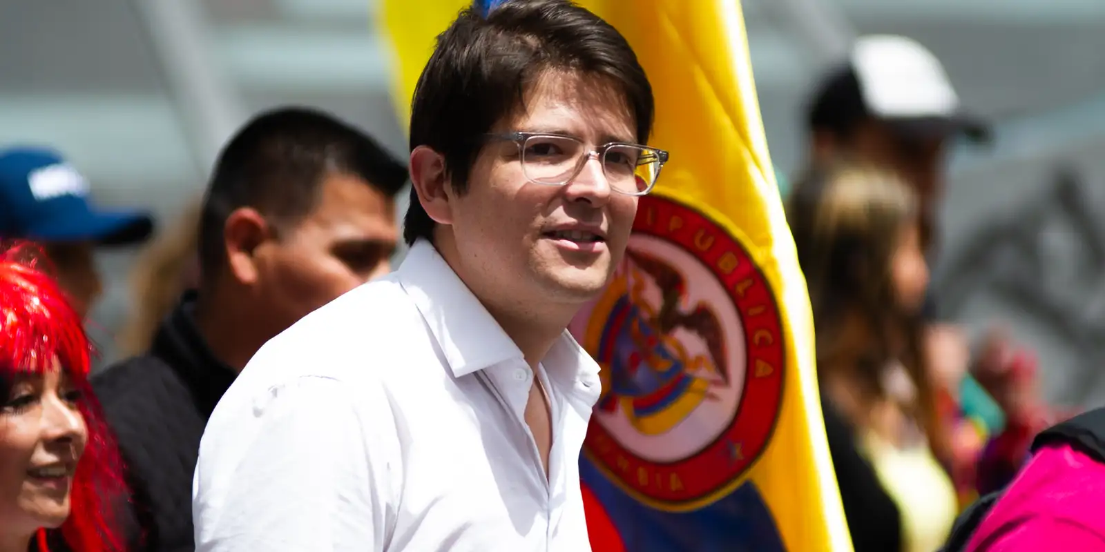 Miguel Uribe mostra sinais de melhora neurológica após ser baleado