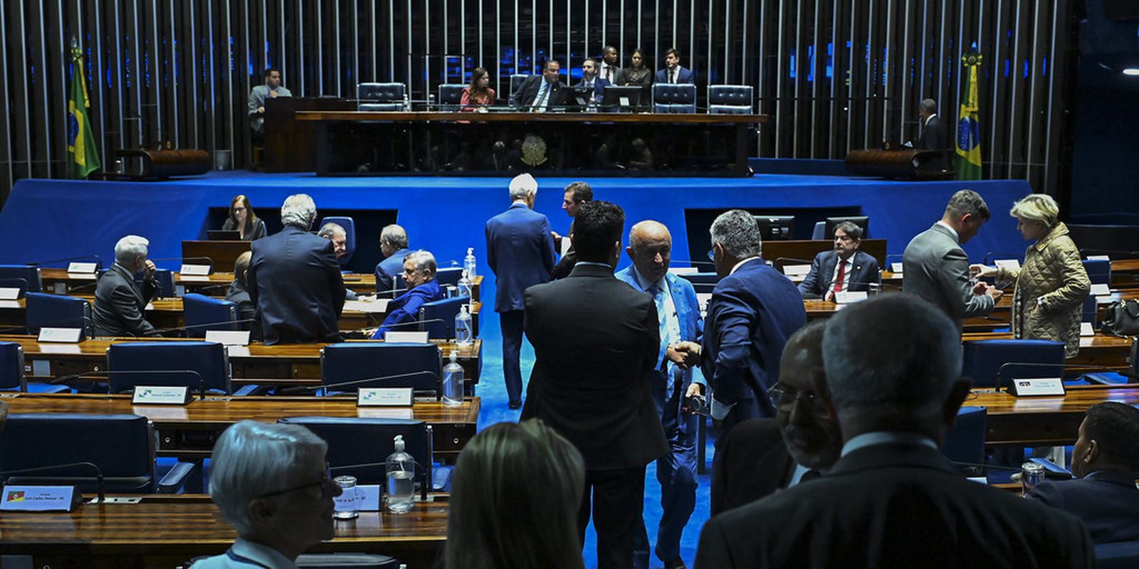 Senado aprova projeto que torna homicídio em escola crime hediondo
