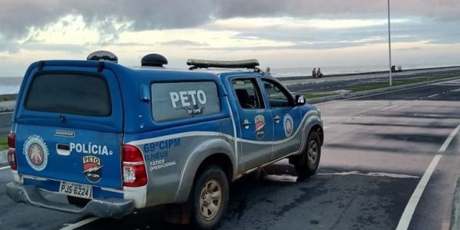 Polícia tenta desvendar assassinato de 3 mulheres em praia de Ilhéus