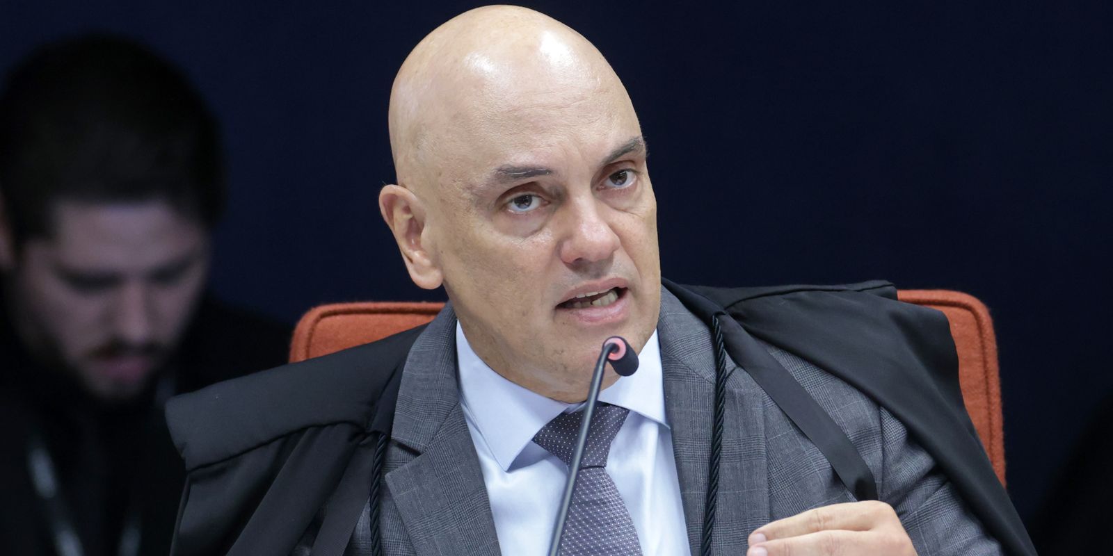 Moraes diz que militares não serão interrogados de farda pelo STF