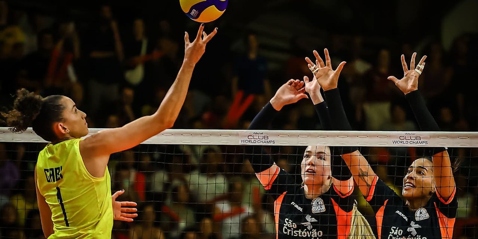 Osasco e Praia perdem e decidem 3º lugar no Mundial de vôlei feminino