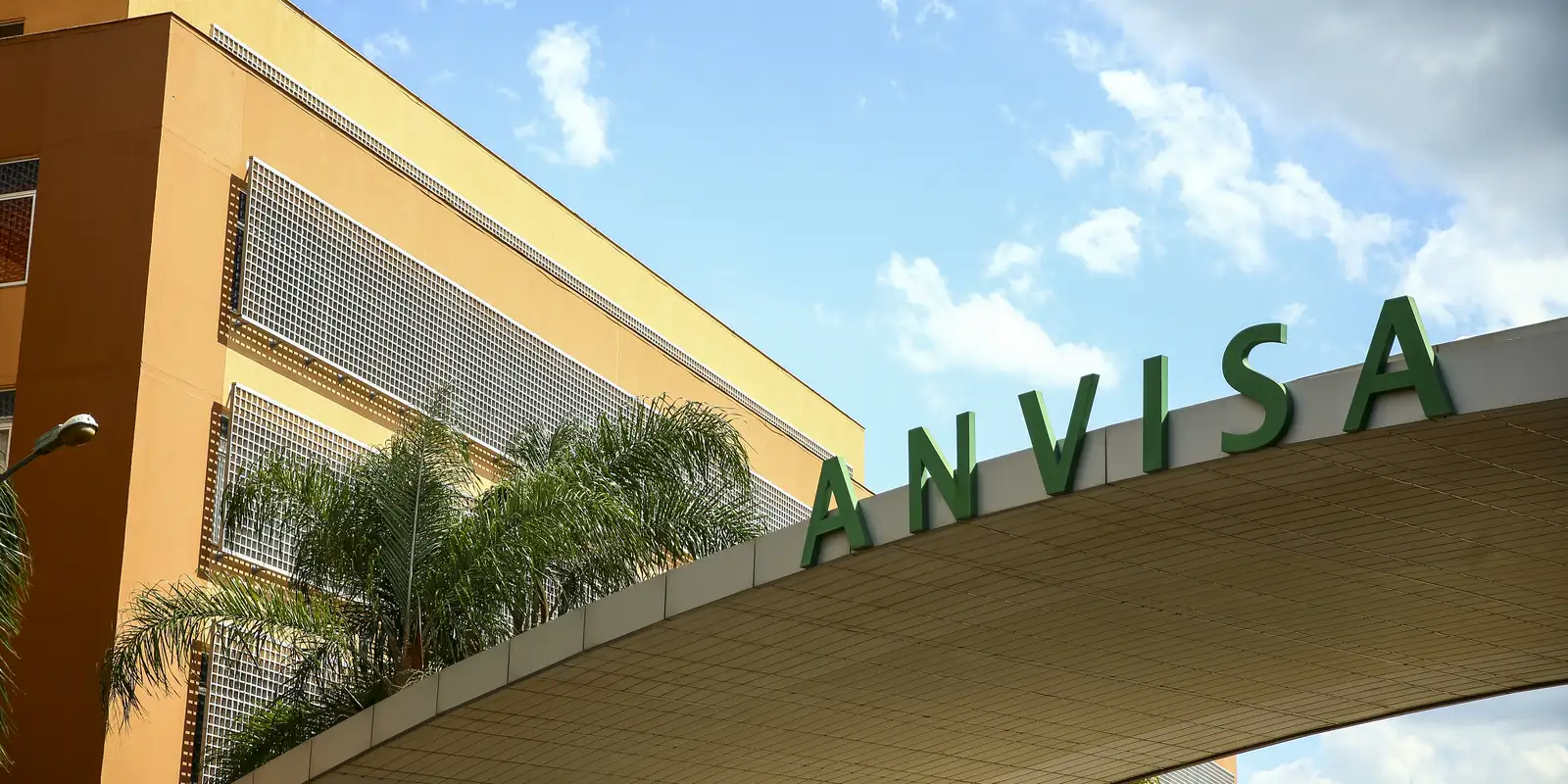 Anvisa proíbe fórmula infantil com risco de contaminação por toxina